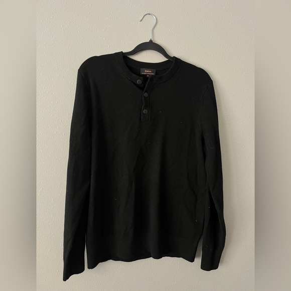 Quince Mongolian Cashmere Henley Sweater in Black - Picture 5 of 8